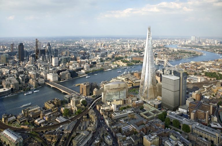 ロンドン