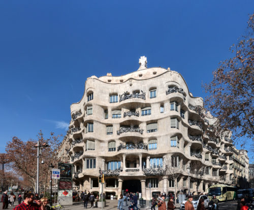 Milà House
