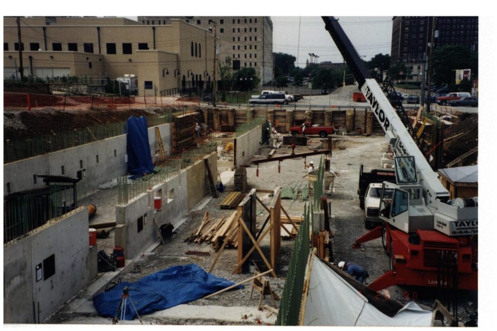 05-98-fifty-one-05-26-98