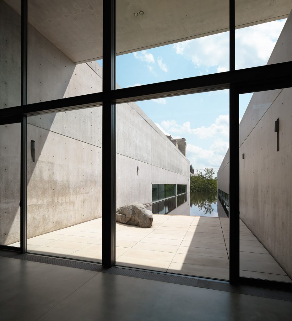 fdabe504b043413256bcc3074387c916