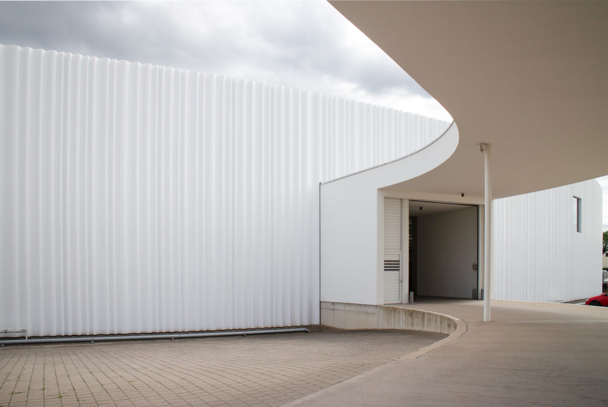 Vitra Factory Building – SANAA – WikiArquitectura_08