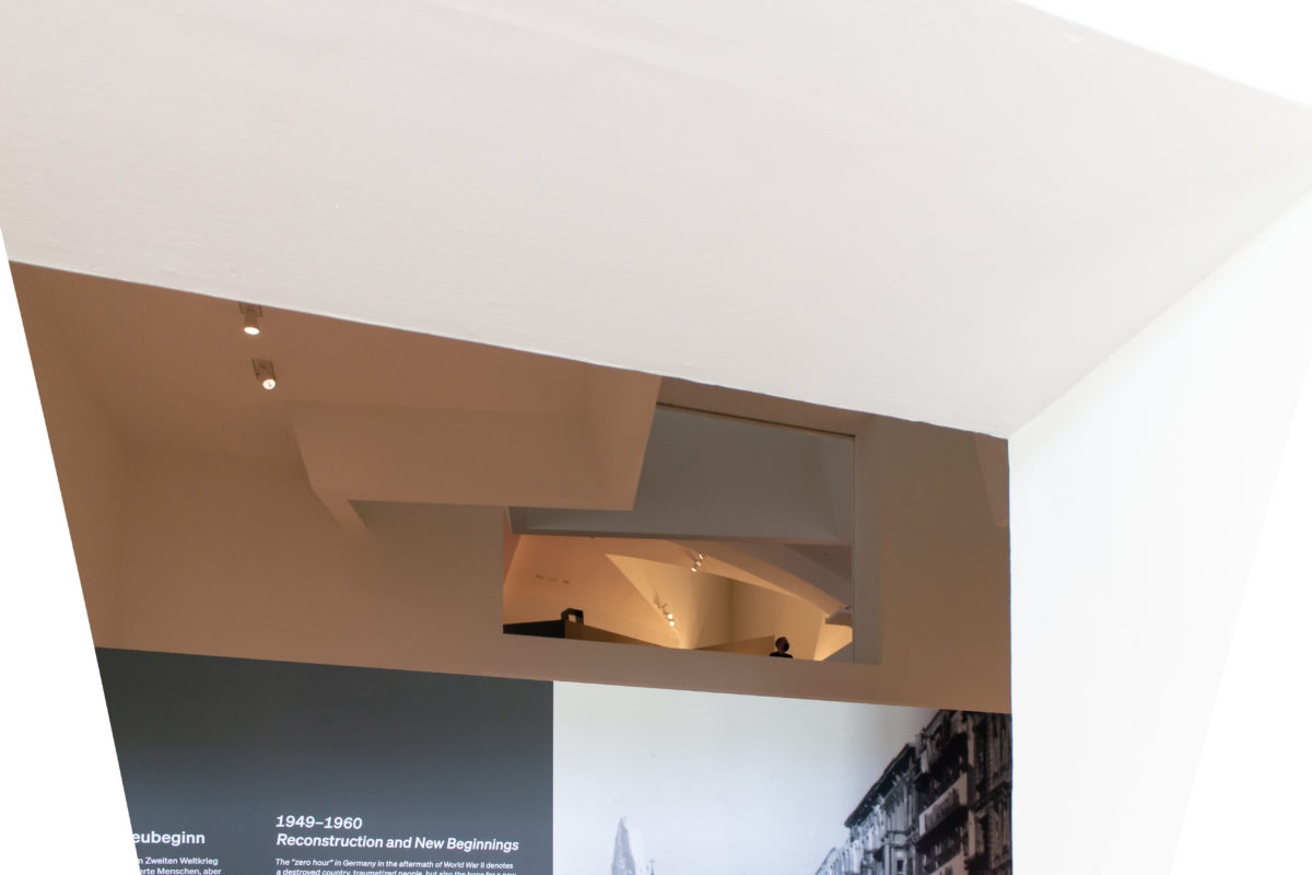 Frank Ghery Vitra Haus – WikiArquitectura_22