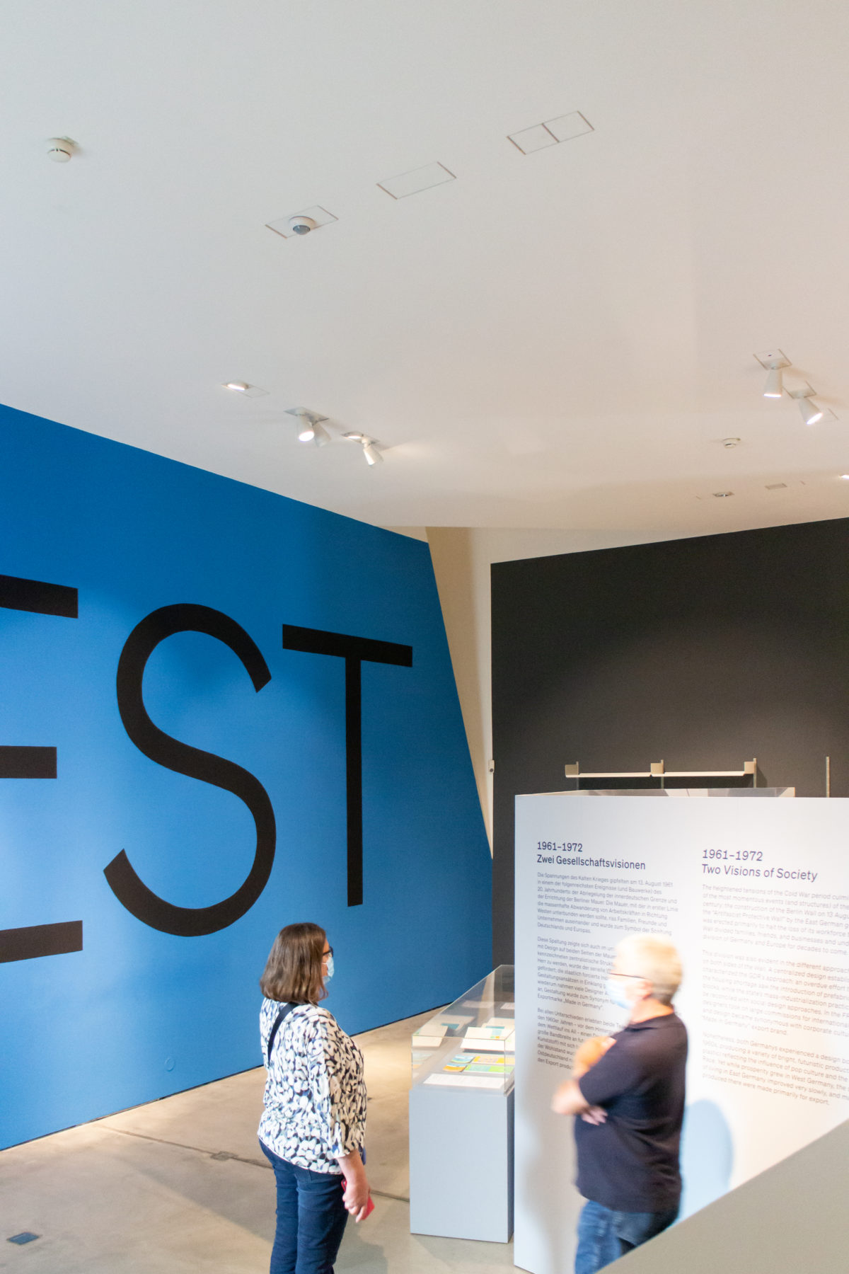 Frank Ghery Vitra Haus – WikiArquitectura_30