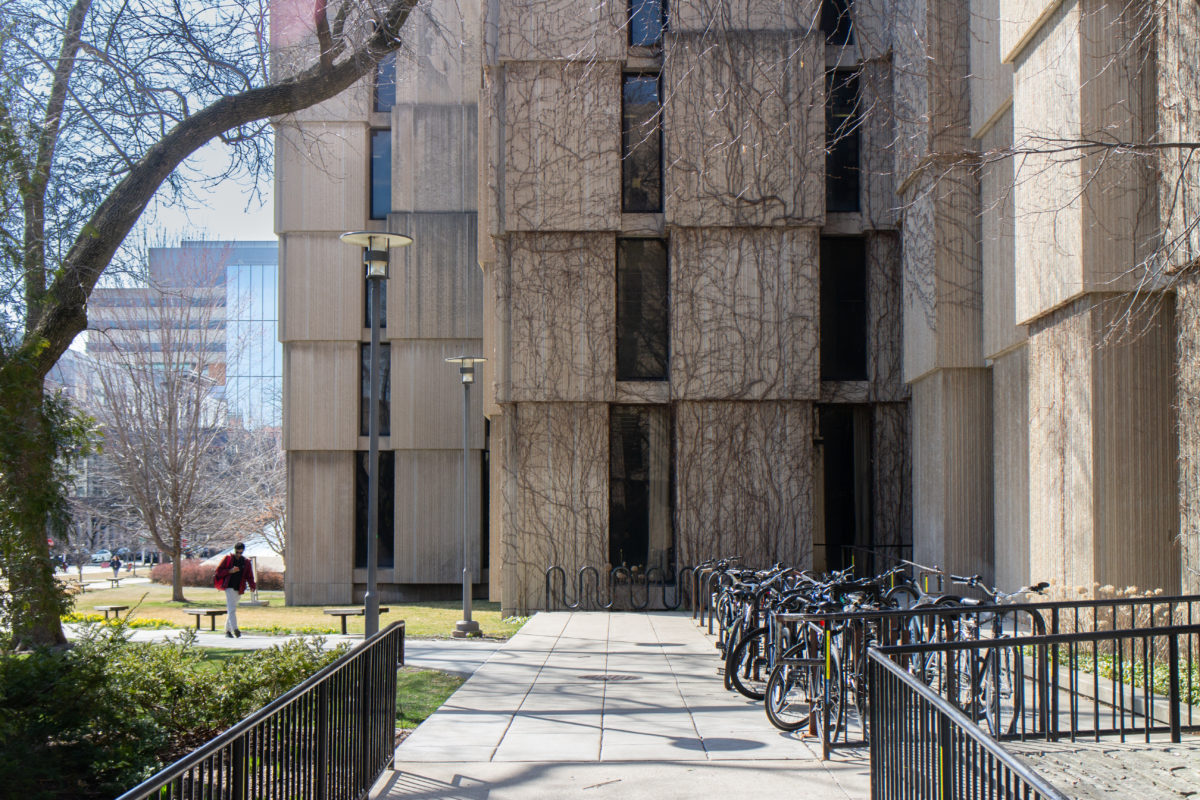 The Joseph Regenstein Library – Chicago – WikiArchitecture_11
